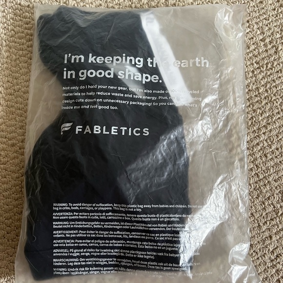 Fabletics Black Low Impact Key Hole Sports Bra - Picture 4 of 5